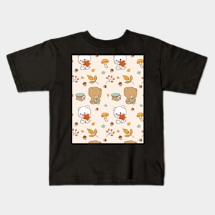 Baby Bears reading books and playing Kids T-Shirt